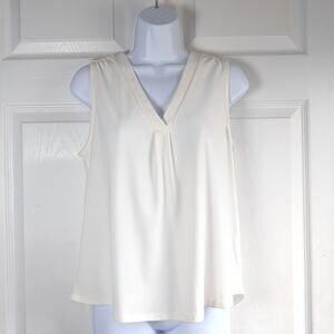89th + Madison Ivory Cream V-Neck Sleeveless Blouse Pleated Tank Top Size S/P